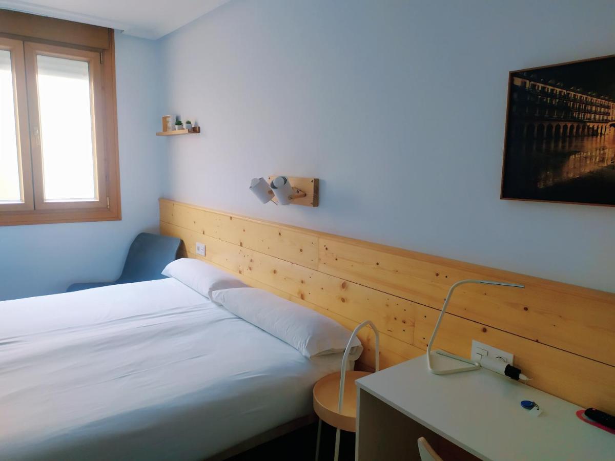 Pension Urkia San Sebastián Esterno foto