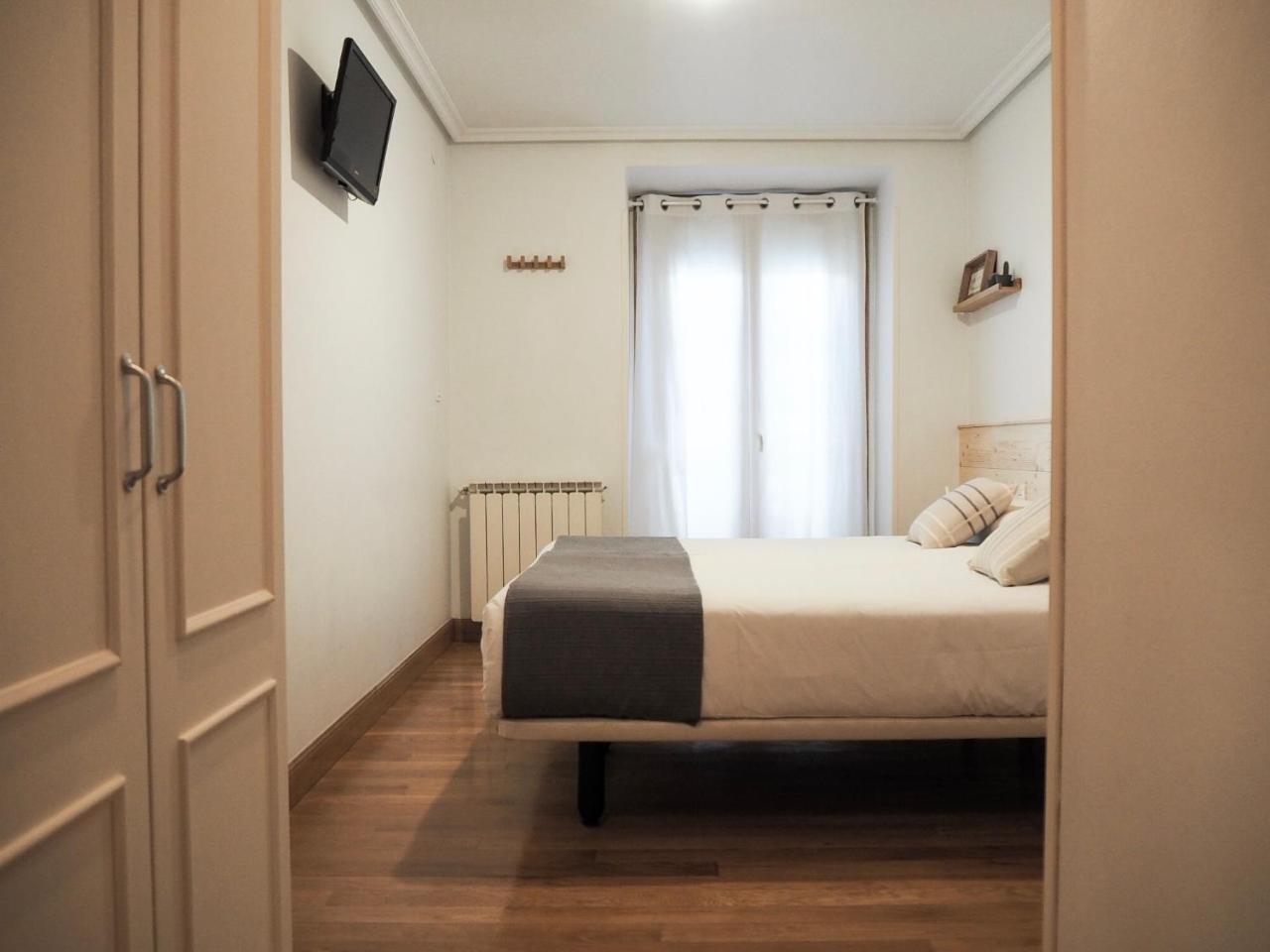 Pension Urkia San Sebastián Esterno foto